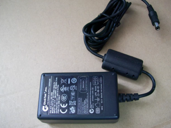 *Brand NEW*GLOBTEK 24V 0.75A AC/DC ADAPTER GT-41062-1824-T3A Power Supply