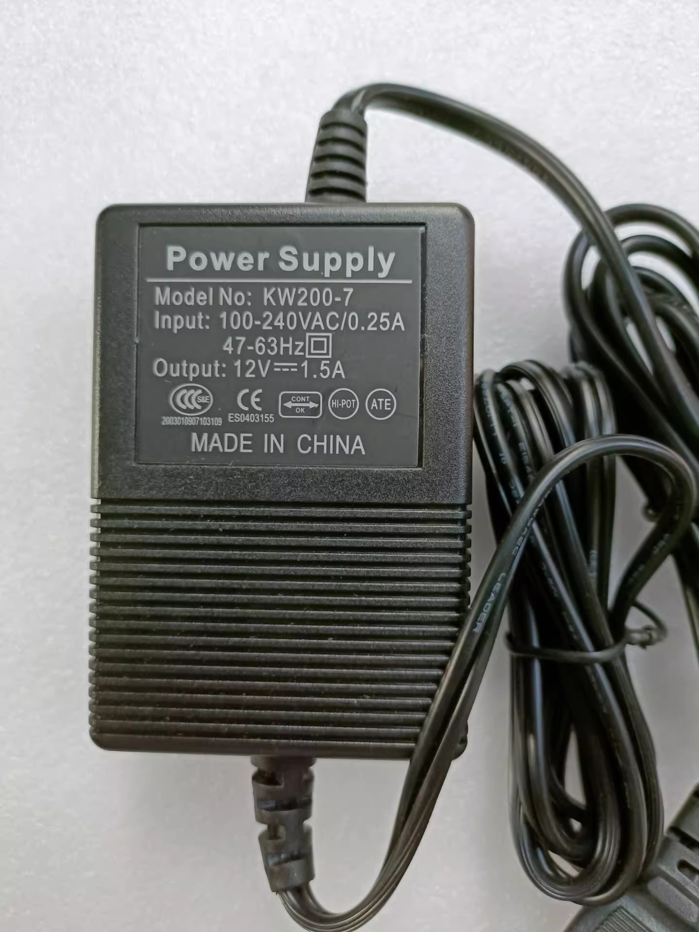*Brand NEW* KW200-7 12V 1.5A（1500MA）AC DC ADAPTHE POWER Supply