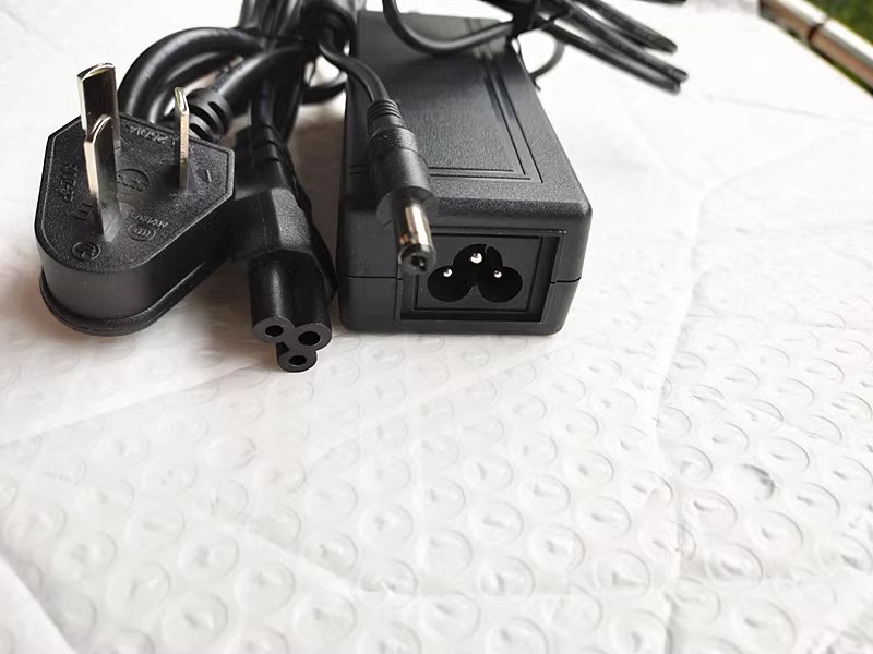 *Brand NEW* ADAPTOR WT1203000 12v 3A AC DC ADAPTHE POWER Supply