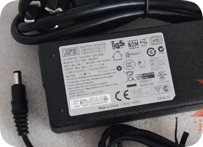 *Brand NEW* APD Asian power source 19V4.74A power adapter NB-90B19 round hole 19V90W charging cable