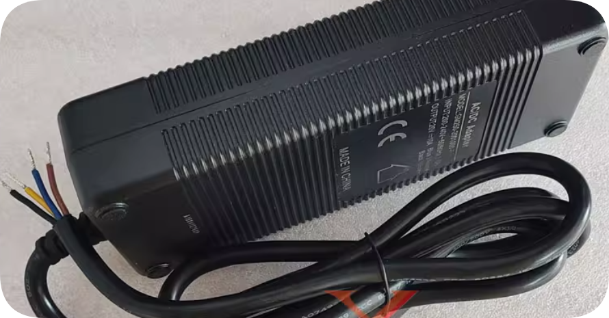 *Brand NEW*GM250-2001000-F GVE 20V 10A power adapter universal 20V 9A 8A7.5A 6A 5A DC DC four-wire 4