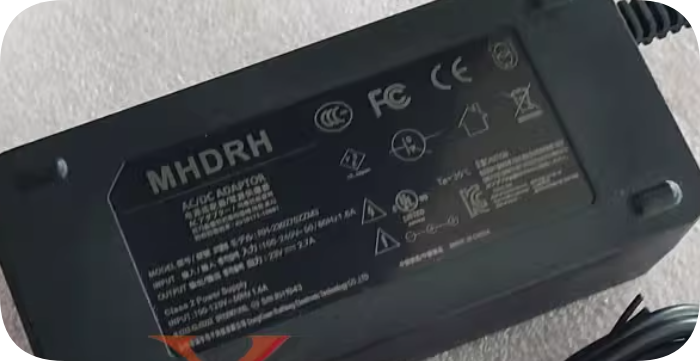 *Brand NEW*MHDRH Ruiheng RH-230270ZZM3 small plug charging cable 62W transformer 23V2.7A power adapt