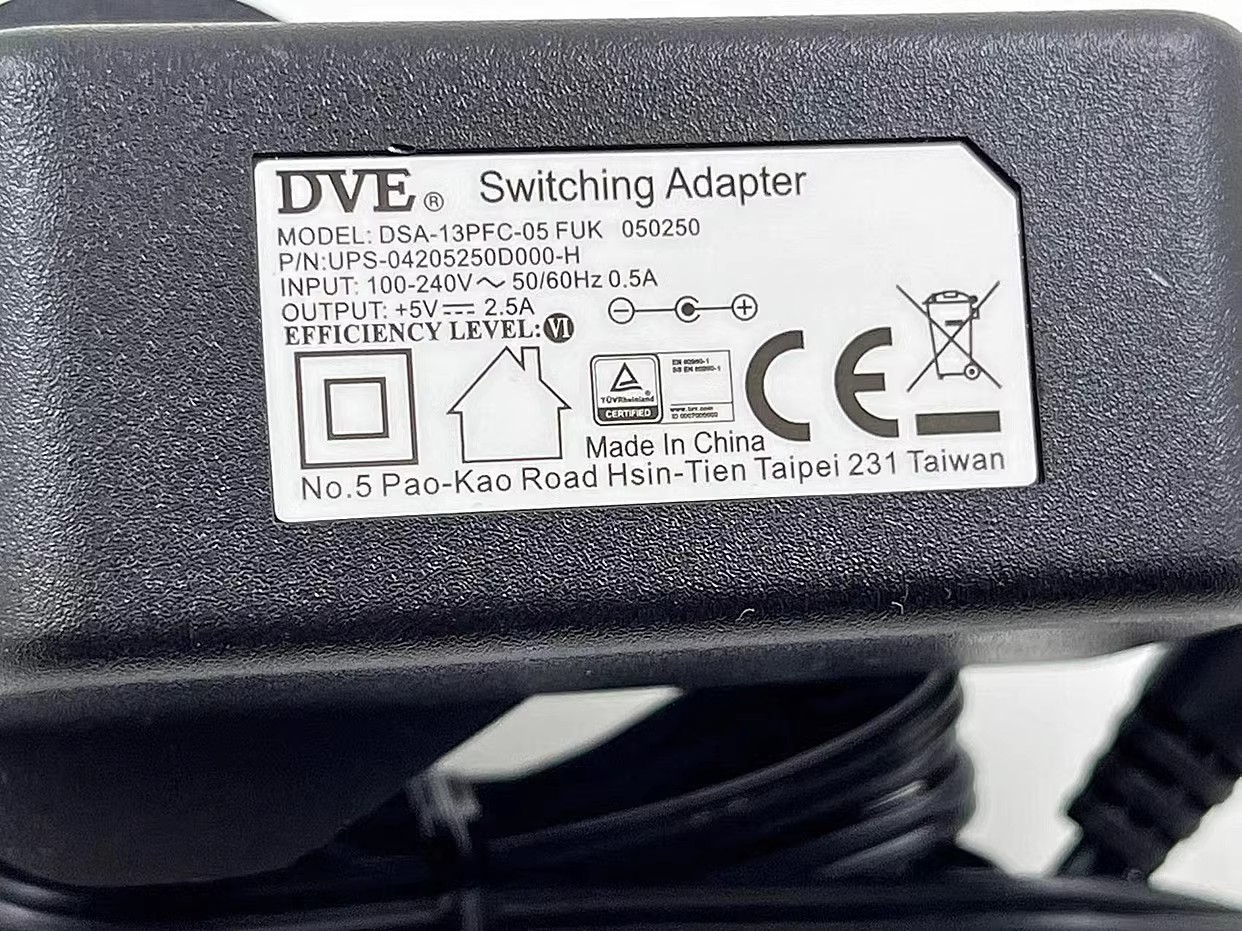 *Brand NEW*DSA-13PFC-05FUK 050250 DVE 5V 2.5A AC/DC ADAPTER POWER Supply