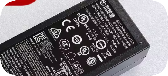 *Brand NEW*HOIOTO ADS-65HI-19A-2 19065E/ADS-65HI-19A-1 19065E 19V 3.42A 65W AC Adapter Power Supply